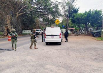 SIN BLOQUEOS ACTIVOS; LA COORDINACIÓN DEL GABINETE DE SEGURIDAD CON LOS ESTADOS RESTABLECE EL ORDEN Y EL CONTROL DE LAS VIALIDADES