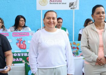 Conmemora Salud Día Mundial de la Obesidad con activación física colectiva