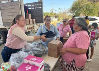 Beneficia gobierno de La Unión a habitantes de Las Tinajas