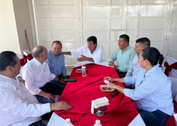 Visita Alejandro Bravo Canuto A. Neri