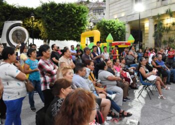 Entre acordes de danzón, familias disfrutan una tarde musical en Chilpancingo