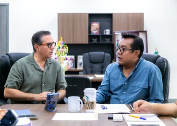 Simón Quiñones y René Posselt encabezan reunión de trabajo para fortalecer estrategias previo a Semana Santa y Tianguis Turístico