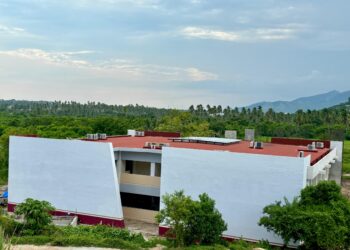 Trabajo coordinado de los gobiernos federal y estatal en el mejoramiento de la infraestructura educativa