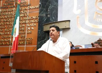 Propone Alejandro Bravo incluir a indígenas y afromexicanos en el IEPC