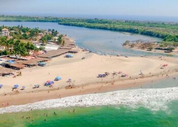 Buscará Barra de Potosí el Galardón como “Mejor playa por descubrir” de 2026