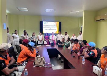Reconoce gobierno de La Unión capacitación de trabajadores en materia de protección civil