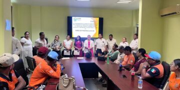 Reconoce gobierno de La Unión capacitación de trabajadores en materia de protección civil
