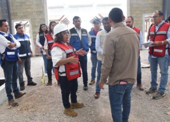 El gobierno del estado a través de la SDUOPOT avanza en con la construcción del mercado de Tixtla