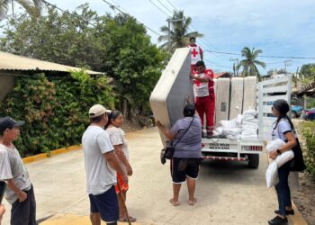 Cruz Roja entrega apoyos en La Unión