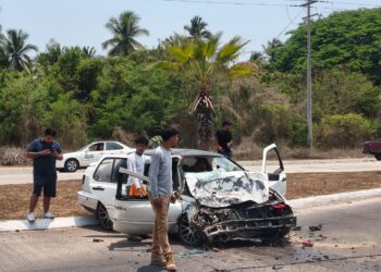 Aparatoso choque en el “crucero de la muerte” deja un lesionado grave en Zihuatanejo