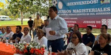 Alcalde José Francisco Suazo Espino inaugura los juegos magistrales municipales
