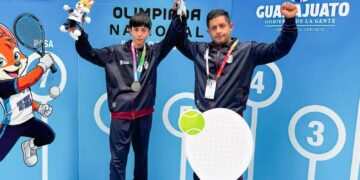 Medalla de plata para Guerrero,Bernardo Sánchez sube al podio nacional en Frontenis