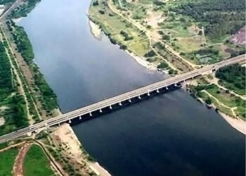 Pescadores de Barra de Coyuquilla acusa afectaciones por obras en puente de La Unión