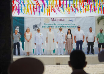 Conmemoran en Zihuatanejo el 84 Aniversario del Día de la Marina Nacional
