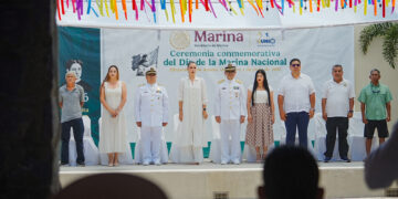 Conmemoran en Zihuatanejo el 84 Aniversario del Día de la Marina Nacional