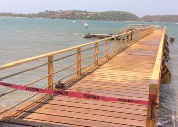 Mar de fondo paralizó actividades turísticas en playa Las Isla