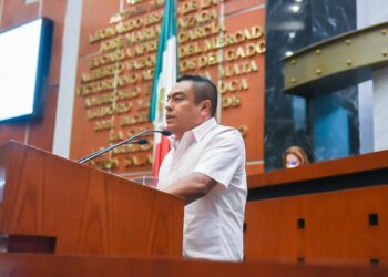 PROPONE DIPUTADO JHOBANNY JIMÉNEZ RETIRO DE ANUNCIOS QUE DESLINDA DE RESPONSABILIDAD A ESTACIONAMIENTOS