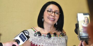 CONDENA ESTHELA DAMIÁN “TRAICIÓN A LA PATRIA” DE LA DERECHA