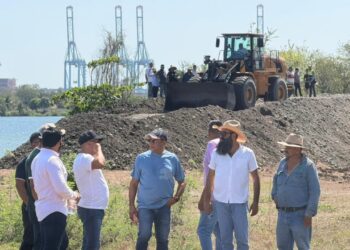 Concluyen obra de protección contra inundaciones en El Naranjito tras casi dos años de gestiones