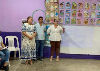 Promueven salud e higiene en escuelas beneficiadas con programa de Desayuno Caliente en el municipio de La Unión