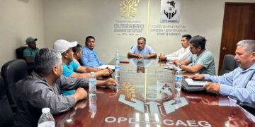 Gobierno del Estado continúa con la atención carretera en la región Montaña