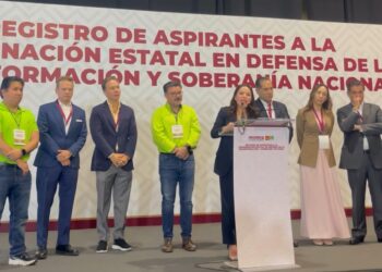 Karen Castrejón formaliza su registro y llama a fortalecer la unidad rumbo al proceso interno de la Cuarta Transformación en Guerrero