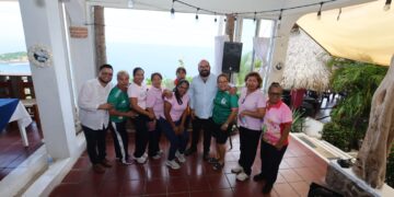 Fonatur y gobierno del estado ponen en marcha el Programa de Sistemas de Captación de agua pluvial en la zona Tradicional de Acapulco