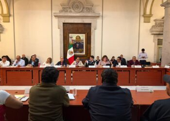 Participa gobierno de Guerrero y Fiscalía General del Estado en mesa de trabajo con la UNIR