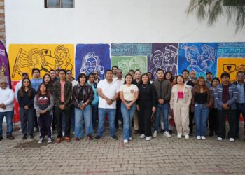 CERCA DE UN MILLÓN DE JÓVENES PARTICIPAN EN LA ELABORACIÓN DE MURALES Y MOSAICOS EN MÁS DE 5 MIL PUNTOS EN TODO EL PAÍS: IMJUVE