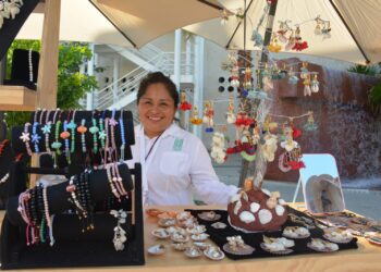 Guerrero impulsa a emprendedores y destina 1.94 millones de pesos para fortalecer empresas