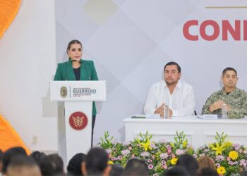 Evelyn Salgado firma convenios para consolidar el desarrollo policial de las instituciones municipales