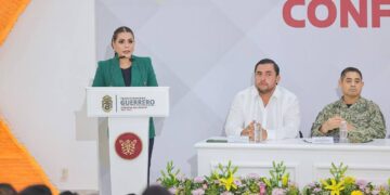 Evelyn Salgado firma convenios para consolidar el desarrollo policial de las instituciones municipales 