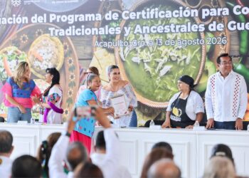 Evelyn Salgado reconoce el trabajo y herencia de las y los cocineros tradicionales