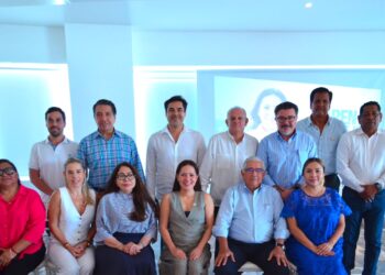 Karen Castrejón urge liderazgo y voluntad política para resolver los problemas de Guerrero