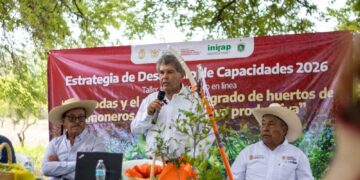 Sagadegro apoya a productores con capacitación para el manejo integral del limón