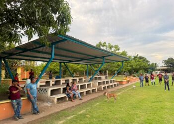 San Francisco fortalece su campo de futbol con obra conjunta entre gobierno municipal de La Unión y comunidad