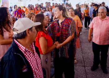 El gobierno del estado realiza Feria de Servicios por la Semana de las y los Adultos Mayores 2026 