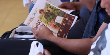 Continúa el gobierno estatal generando oportunidades laborales para trabajadores agrícolas en Estados Unidos