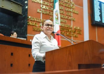 Proponen nombre de Benita Galeana en sala del Congreso del Estado
