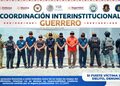 FGE Guerrero ejecuta cateo y detiene por desaparición forzada a siete policías municipales de Coyuca de Benítez