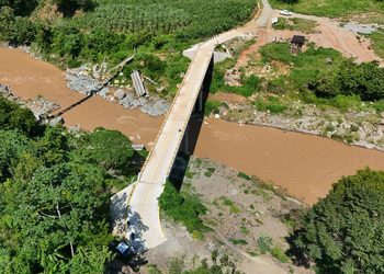 Gobierno del estado lleva a la Costa Chica obras de infraestructura carretera