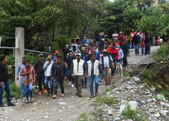 El gobierno del estado atiende necesidades de infraestructura en la comunidad serrana de Iyotla: SDUOPOT