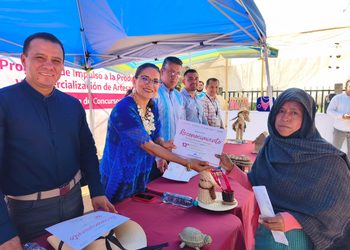 Reconocen talento y creatividad de las artesanas y artesanos de Tlamacazapa: SEFODECO