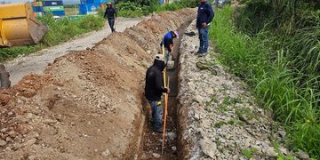 Avanza gobierno municipal de La Union con obra para mejorar el abasto de agua potable en la comunidad de Petacalco