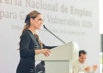 Inaugura Evelyn Salgado Feria del Empleo con 443 plazas para grupos vulnerables en Chilpancingo