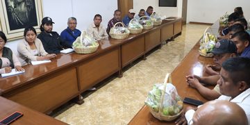 Atiende gobierno de Guerrero planteamientos de comunidades de Santa Cruz del Rincón